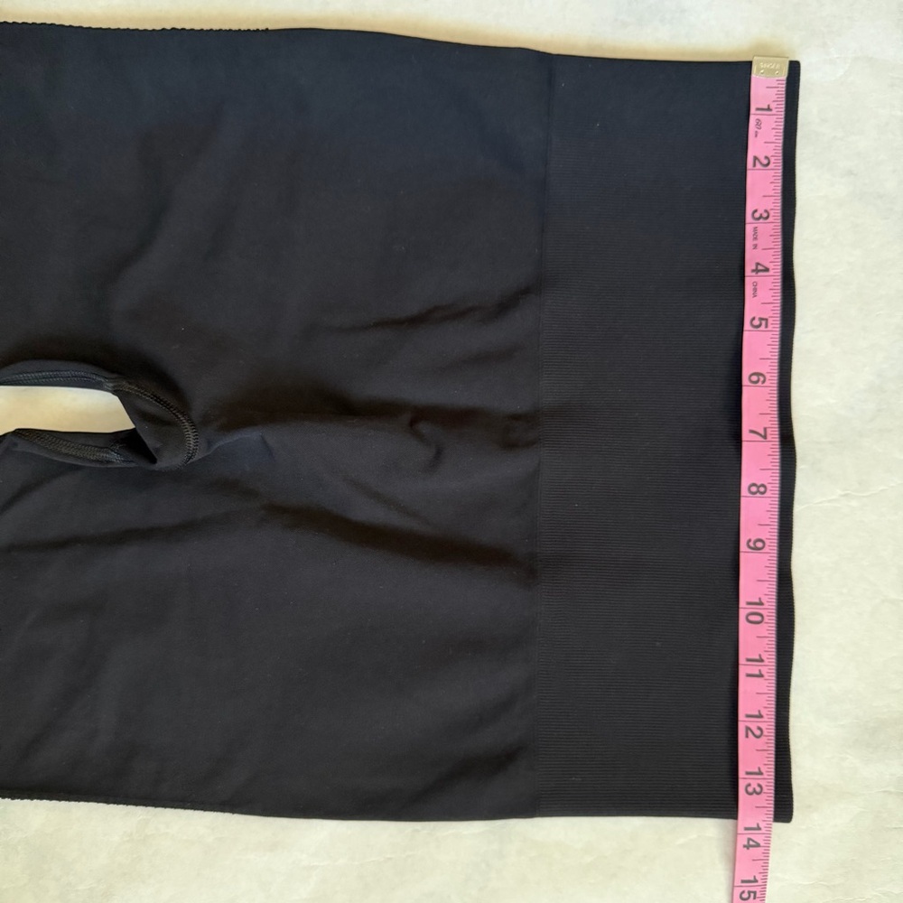 Zella High Waisted Black Seamless Athletic Workout Leggings Activewear Yoga L - Picture 7 of 10